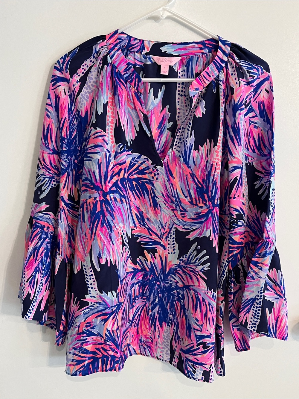Womens size small Lily Pulitzer Matilda Long Sleeve Silk Top